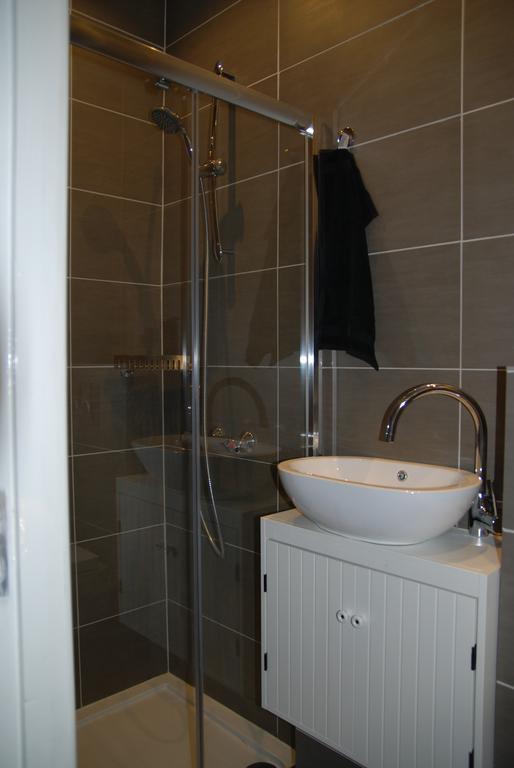 Bed & Breakfast Obrechtstraat The Hague Bilik gambar